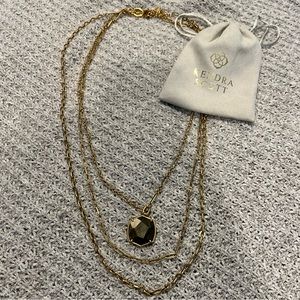 Beautiful Kendra Scott necklace. Brand New